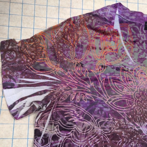 XL vintage graphic print Purple pattern fabric T-shirt gothic floral appropriate - Picture 3 of 13
